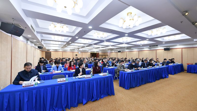 市政建造师精讲班与冲刺班：课程设置与学习策略对比